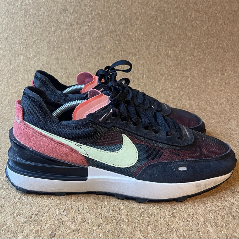 Nike waffle One Black Magic